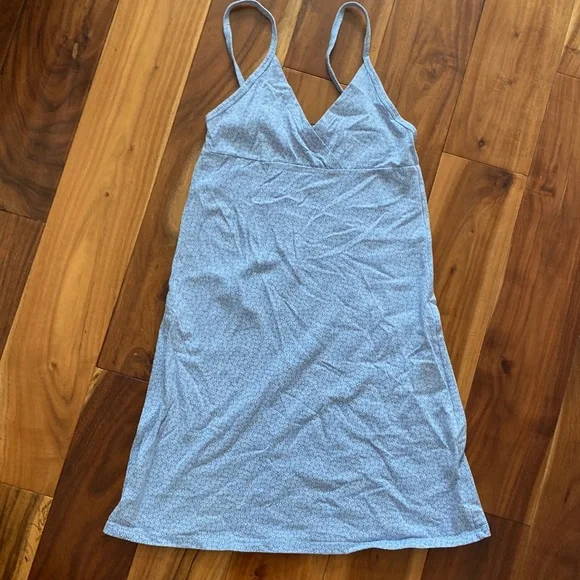 brandy melville blue amara dress Brandy Melville Amara Mini Dress Floral Blue White